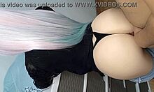 Horny stepdaughter shows big virgin ass in jeans.