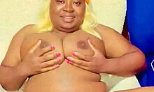 Shaved pussy update from Sundaydogood614.