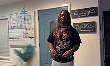 lucky delivery guy gets cum on ass from black lover