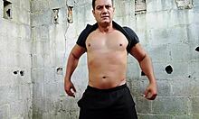 Is Yuri Gaúcho fucking hard? Brazilian bear soloboy with big cumload!