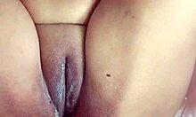 mi maestra india mexicana me entrega su culo y se masturba para los dos llegar al squirts