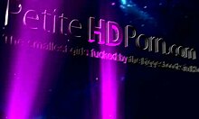 throbbing dick rams small 18+ slit