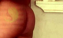 Watch Juliet Simeon Squirt Creamy Cum From Her Tight Pussy!