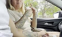 desconocida se sube a mi carro para facial y swallow