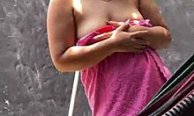 Hey neighbor, please help me out, I'll pay with licking and kissing