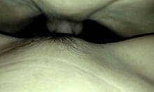 เอาควยแหย่รูหีเพื่อนสาวเพื่อเปิดซิงรูหีให้เธอจนแตดฉีก