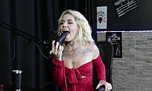 Loira Explica Como Fazer Um Bom Sexo Anal Demonstra Seu Boquete E Gemido Ao Enfiar No Cu - Kyra Sex Sheer Red