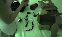 Beautiful Petite Compares Pleasures