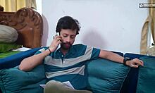 Сестра по отчиму трахается с братом по отчиму в деси ролплее с хинди аудио