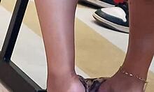 Ebony teen shows off her lightskin soles in a candid hidden moment.