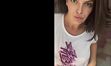 Milf Knows How to Hit the Spot Perfectly