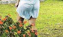 Ujostunut latinalainen siivooja nai pomon ja saa hänet kumoamaan