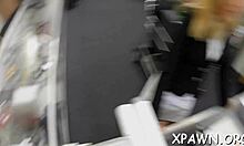 amateurs juicy pussy gets pawned in full movie with rough action