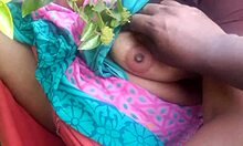 Have you seen this Indian beauty's boobs aunty?