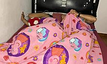 Hijastro Shares Bed With Gran Culo Madrastra - Sexy Milf Mia Sex!