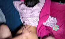 Pequeña Seduced By Father's Friend In Homemade Bedroom Encounter