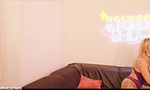 I Love My Red Hot Sexfriend's Passionate Touch