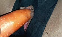 Repairman Called for AC Eats Pussy