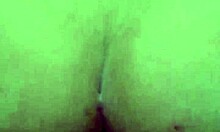 Le gusta saborear una verga bien dura con su vagina jugosa salta desesperada sobre mi