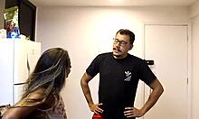 A Esposa Realizou O Sonho Do Marido De Sair Com Uma Atriz