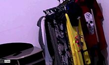 Novinha gostosa cavala dando a raba para dotado