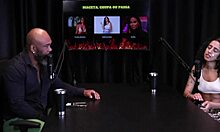 gosta de gordas, quer ficar solteira, louca pra dar o cu e usar vibrador da mae - bibi hourani