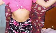 bonneyuwu does her workout routine before recording