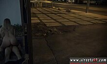 Gangbang keras hardcore kecuali kau dari zaman enam puluhan lol 😏