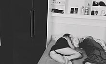 pegadinha com minha esposa vendada, amigo fode no meu lugar