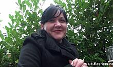 Chubby British amateur rubbing in all the wrong places 😏