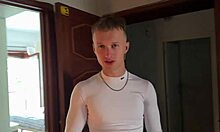 I dropped my glasses and let him fuck me 😎