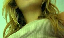 Gorgeous teen rides cock cowgirl in kitchen