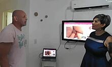 Me La Saca Del Culo Para Acabarme En La Garganta