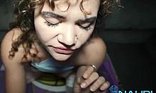 Girl gives handjob for first impression