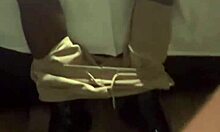 gostosa japonesa chamou bombeiro pra apagar o fogo do seu cuzinho