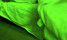 मोटा लड़का गर्लफ्रेंड को फक करता है, वो उसके लंड पर शिकायत करती है