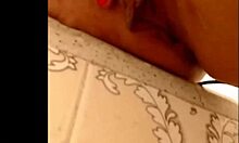 Webcam Girl Pees Outdoors