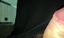 Ama sborrare per la mamma del suo migliore amico in videochiamata mostrando il suo grosso cazzo moglie troia tradisce il marito cornuto con lamico di suo figlio - una storia vera allitaliana