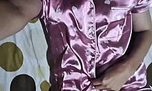 Caliente Latina Chica Despertando Solo Coño Masturbación Casero Real