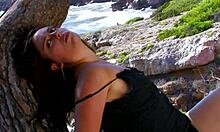 Белладонна в чёрных чулках получает анальный 😈