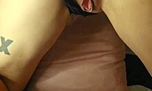 me masturbei com plug anal at� gozar