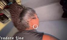 Transamos de janela aberta e os vizinhos ficaram olhando ele me fudeu de quatro bem gostoso com os outros olhando eu gozei muito