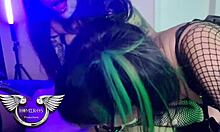 딸 친구들이 파티 후 내 자지 빨아줬어, 얇은 빨강 😜