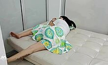 Step-Siblings Masturbate Together