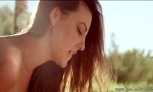 A horny feeling to lick and finger pussy