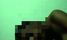 hot gf sucking bf's cock 😏