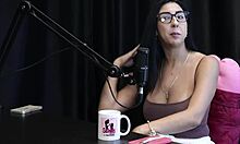 her live leaked on xvideos, she was undervalued in marriage, gave tips for beginners, and personal life repressed - renatinha melo on sheer red 😔