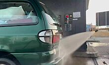 Damiana Fucks On Road