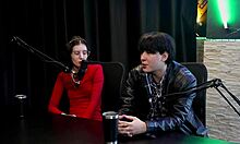 Teen loses fans, learns to please men