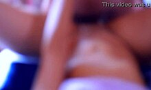 Cuñada Y El Compañero De Su Hermana En Su Casa De Soltera